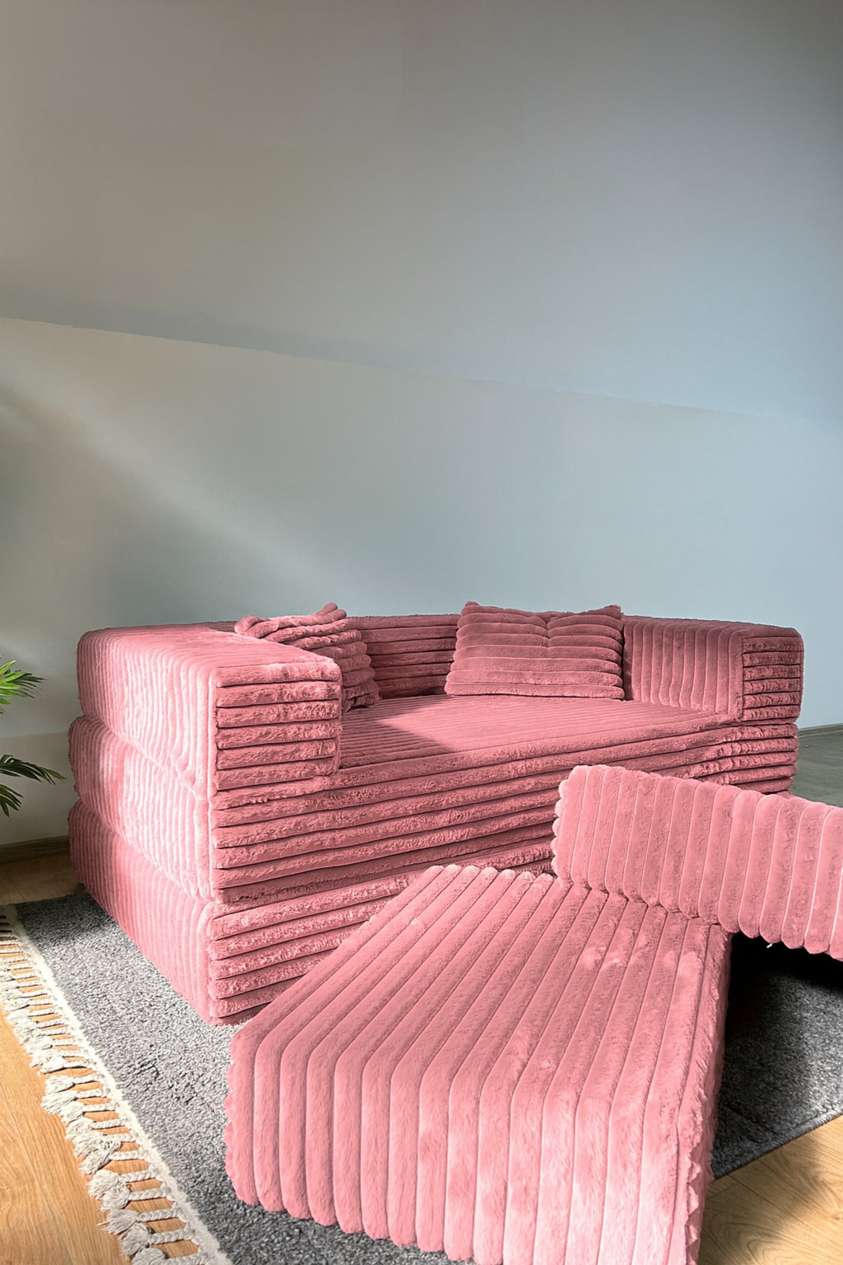 Softora Plus Koltuk 2’si 1 Arada Yataklı Koltuk Katlanır Kanepe Kadife Örme Kumaş - Pembe
